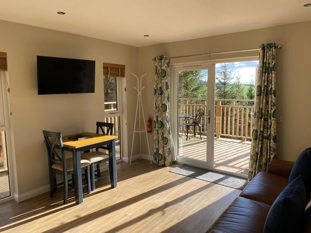 Acorn Lodge With Hot Tub Cupar Exterior foto